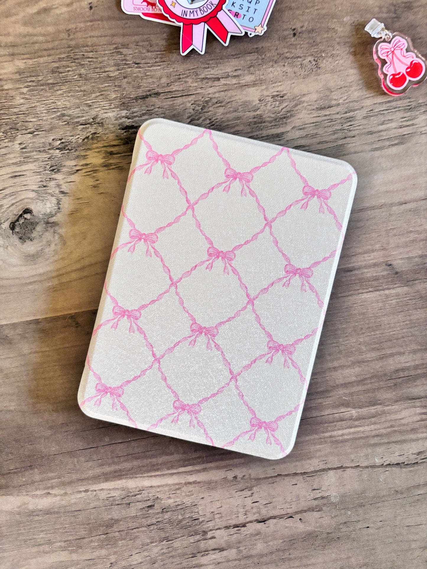 Coquette Pink Bows Kindle Case with Clear Back: Kindle Paperwhite 11th Gen